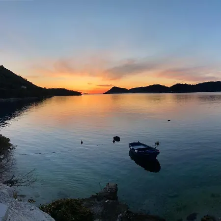 Villa Iva Lastovo Apartman Uble
