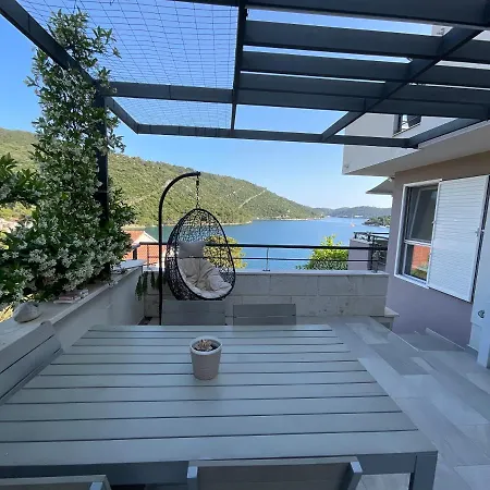 Villa Iva Lastovo Апартаменты Убли