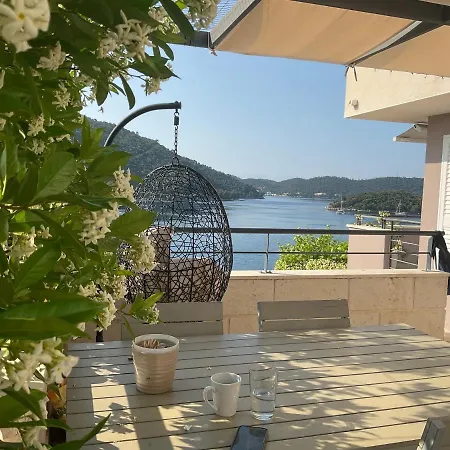 Apartament Iva Lastovo Uble