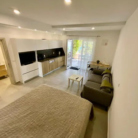 Апартаменты Villa Iva Lastovo