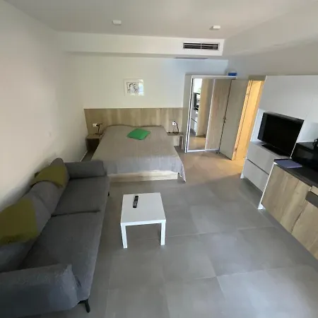 Апартаменты Villa Iva Lastovo *