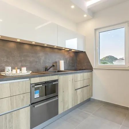 Apartment Villa Iva Lastovo