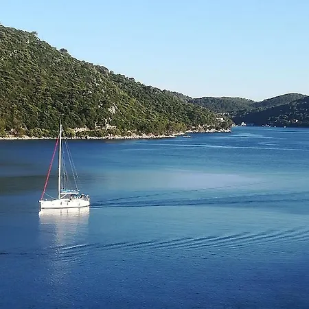 Apartment Villa Iva Lastovo Uble